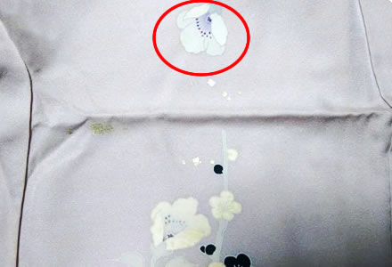 着物シミ抜き事例：柄足し After